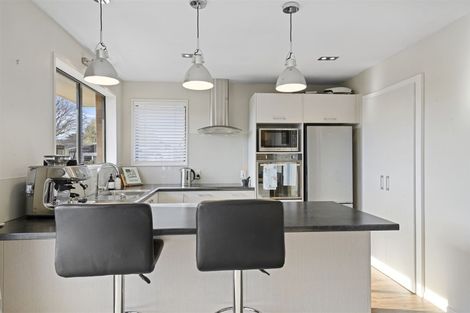 Photo of property in 12 O'halloran Drive, Halswell, Christchurch, 8025