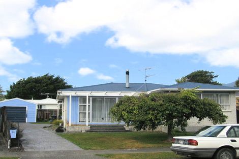 Photo of property in 26 Akron Grove, Totara Park, Upper Hutt, 5018