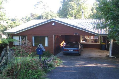 Photo of property in 11 Karen Road, Laingholm, Auckland, 0604