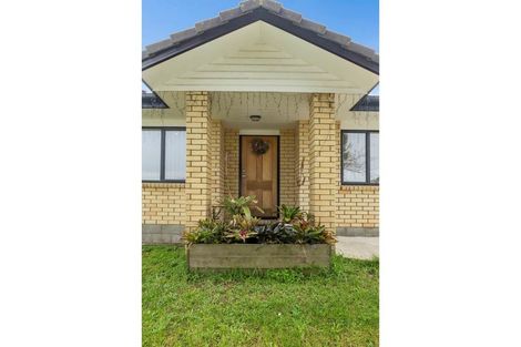 Photo of property in 18a Christmas Road, Manurewa, Auckland, 2102