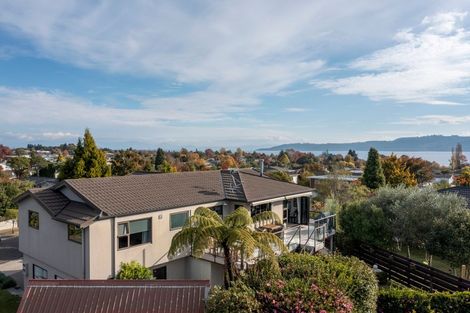 Photo of property in 15 Normand Place, Richmond Heights, Taupo, 3330