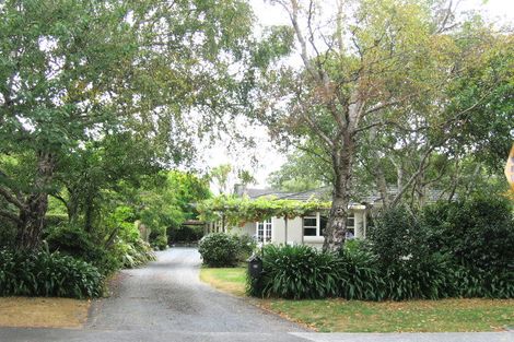 Photo of property in 104 Barton Avenue, Heretaunga, Upper Hutt, 5018