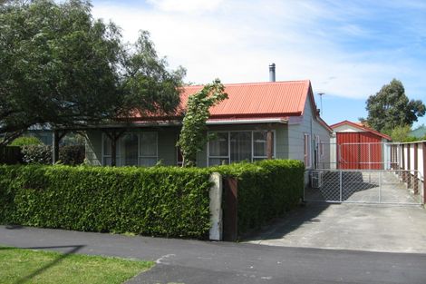 Photo of property in 19 Carters Road, Amberley, 7410