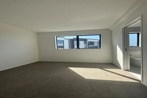 Photo of property in 3/800 Chapel Road, Northpark, Auckland, 2016