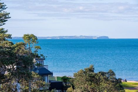 Photo of property in 12 Whitby Crescent, Mairangi Bay, Auckland, 0630