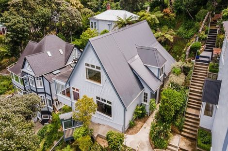 Photo of property in 5 Grosvenor Terrace, Wadestown, Wellington, 6012