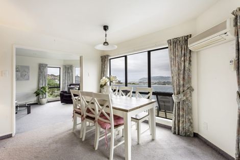 Photo of property in 21 Calvert Place, Shiel Hill, Dunedin, 9013