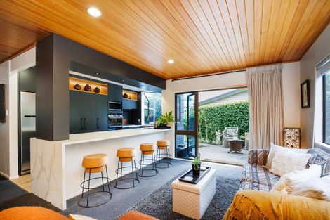 Photo of property in 8 Caccia Birch Lane, Hokowhitu, Palmerston North, 4410