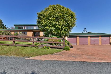 Photo of property in 97 Awanui Rise, Papakura, 2582