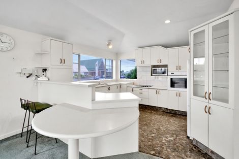 Photo of property in 87 Miranda Street, Stratford, 4332