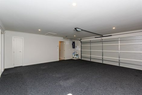 Photo of property in 15 Adam Lile Drive, Highlands Park, New Plymouth, 4312