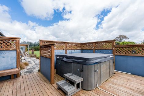 Photo of property in 185 Centre Road, Momona, Outram, 9073