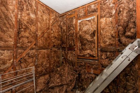 Photo of property in 8 Newbury Place, Waitara, 4320