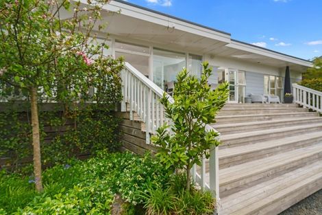 Photo of property in 9 Wendell Place, Greenlane, Auckland, 1061