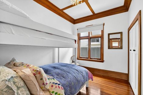 Photo of property in 76 Vigor Brown Street, Napier South, Napier, 4110