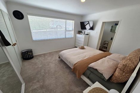 Photo of property in 70 Hinewa Road, Otumoetai, Tauranga, 3110