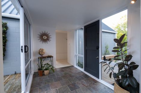 Photo of property in 10 Doralto Road, Frankleigh Park, New Plymouth, 4310