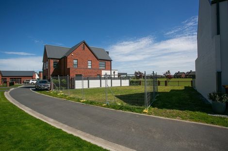 Photo of property in 9 Garland Lane, Leamington, Cambridge, 3432