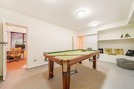 Photo of property in 52b Chatsworth Road, Silverstream, Upper Hutt, 5019