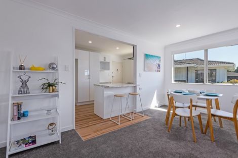 Photo of property in 68 Carter Crescent, Awapuni, Palmerston North, 4412