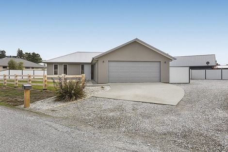 Photo of property in 37 Missy Crescent, Mount Pisa, Cromwell, 9383