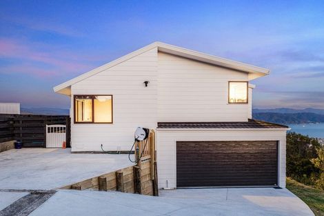 Photo of property in 280 Maungaraki Road, Maungaraki, Lower Hutt, 5010