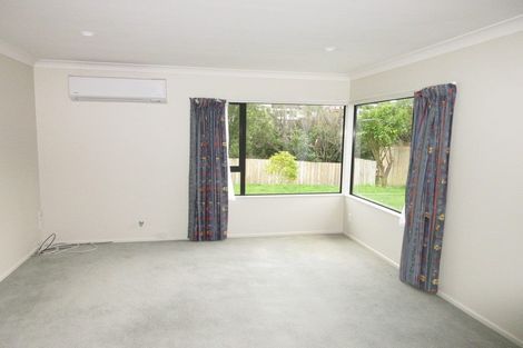 Photo of property in 6/15 Glanmire Road, Newlands, Wellington, 6037