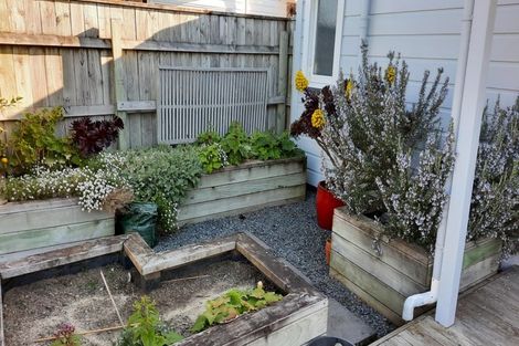 Photo of property in 40 Queen Street, Petone, Lower Hutt, 5012