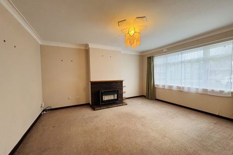 Photo of property in 29-31 Rangitira Avenue, Palmerston North, 4414