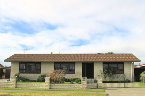 Photo of property in 149 Tait Drive, Greenmeadows, Napier, 4112
