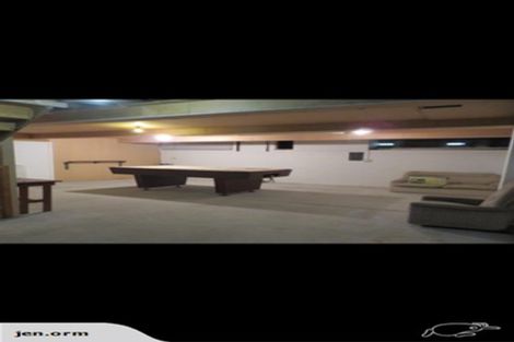 Photo of property in 1 Oawai Place, Marfell, New Plymouth, 4310