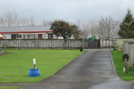 Photo of property in 2/83 Redcrest Avenue, Red Hill, Papakura, 2110