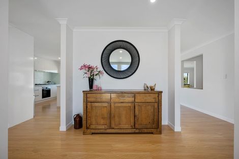 Photo of property in 22 Jeroboam Loop, Kumeu, 0810