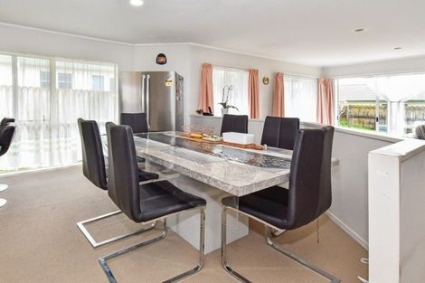 Photo of property in 18 Elderberry Road, Burswood, Auckland, 2013
