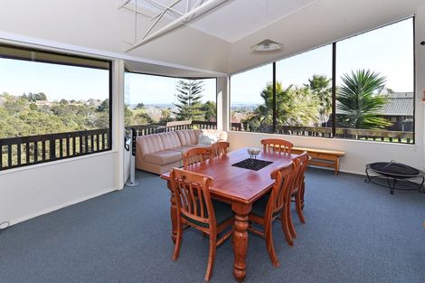 Photo of property in 97 Awanui Rise, Papakura, 2582