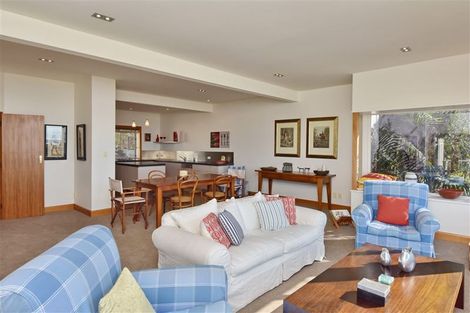 Photo of property in 75 Moncks Spur Road, Redcliffs, Christchurch, 8081