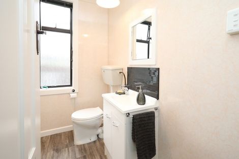 Photo of property in 57 Renfrew Street, Waikiwi, Invercargill, 9810