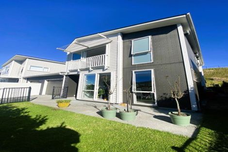 Photo of property in 39 Sanremo Lane, Stanmore Bay, Whangaparaoa, 0932