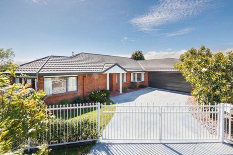 Photo of property in 7 Jasmine Place, Fitzherbert, Palmerston North, 4410