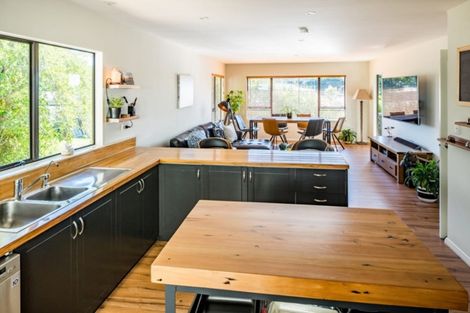 Photo of property in 8/24 Acheron Road, Paremata, Porirua, 5026