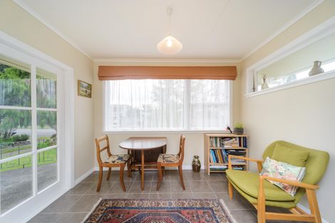 Photo of property in 4 Heatley Avenue, Hokowhitu, Palmerston North, 4410