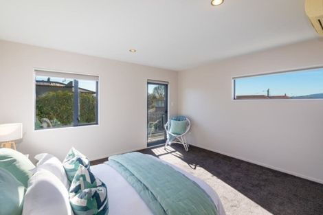 Photo of property in 16 Dee Street, St Albans, Christchurch, 8014