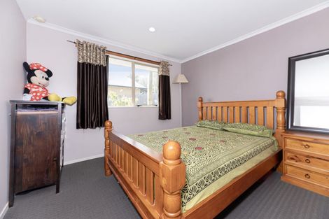 Photo of property in 49a Forest Hill Road, Henderson, Auckland, 0612