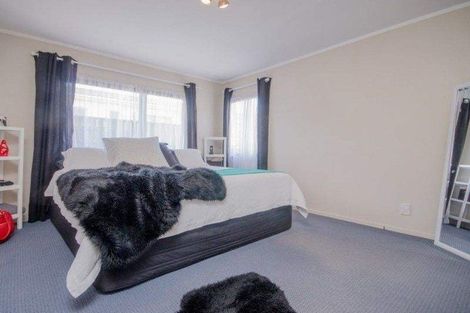 Photo of property in 76a Panorama Road, Mount Wellington, Auckland, 1060