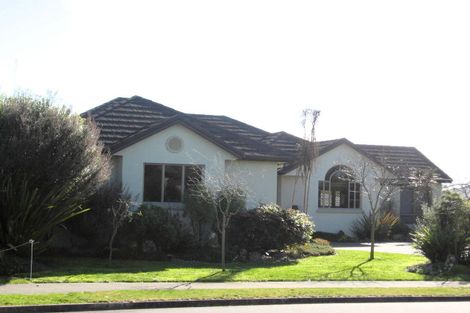 Photo of property in 19 Drumfearn Place, Rototuna, Hamilton, 3210