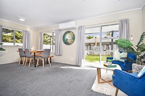 Photo of property in 1/56a Youngs Road, Papakura, 2110