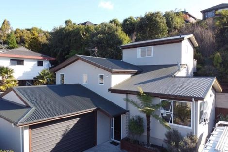 Photo of property in 2/150 Tirohanga Road, Tirohanga, Lower Hutt, 5010