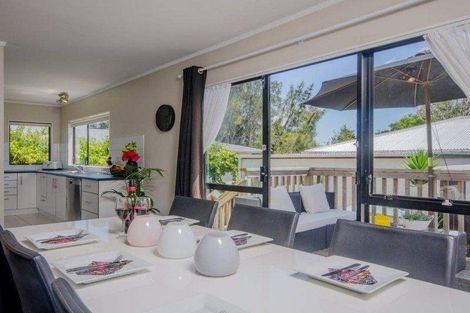 Photo of property in 76a Panorama Road, Mount Wellington, Auckland, 1060