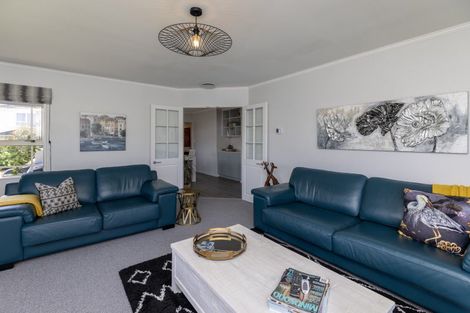 Photo of property in 5a Nathan Avenue, Paraparaumu Beach, Paraparaumu, 5032