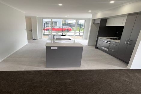 Photo of property in 30 Taitonga Lane, Stanmore Bay, Whangaparaoa, 0932